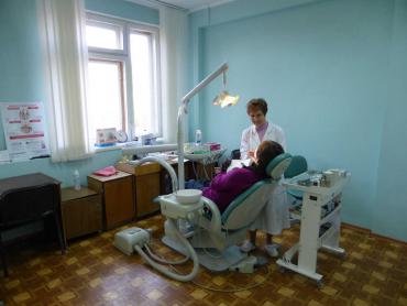 Поради стоматолога щодо догляду за зубами, Дарницький район